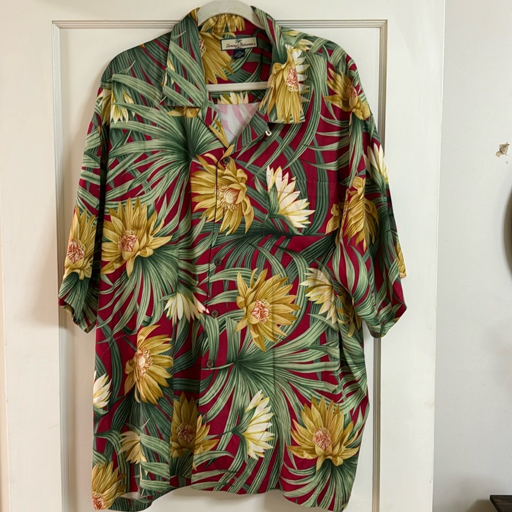 Tommy Bahama 100% Silk Camp Shirt.